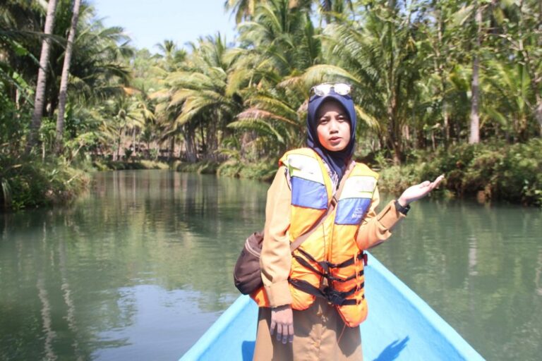 Tamu Pacitan - WisataMu Tour Travel