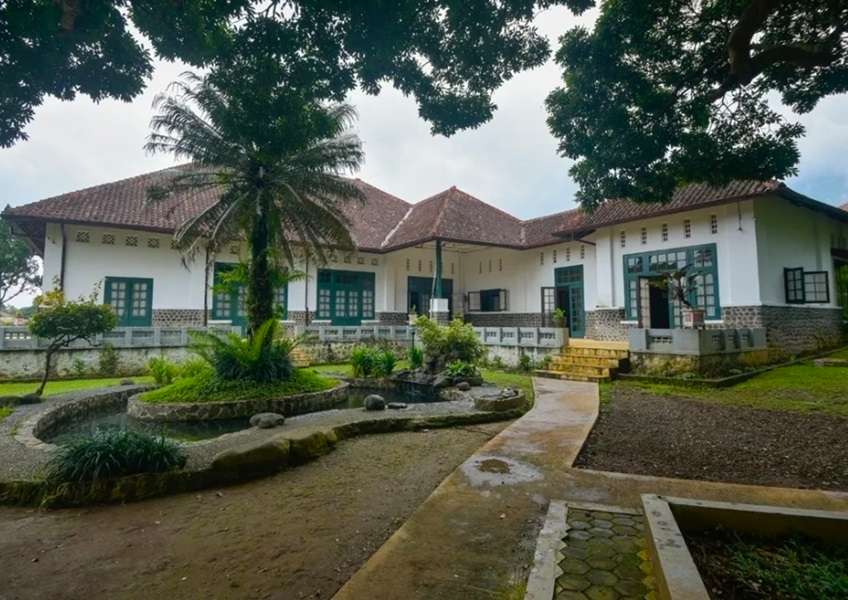 Gedung Perjanjian Linggar Jati