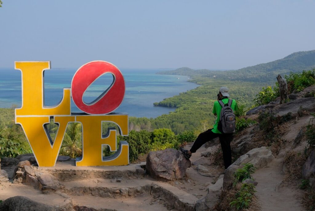 Bukit Love Karimunjawa