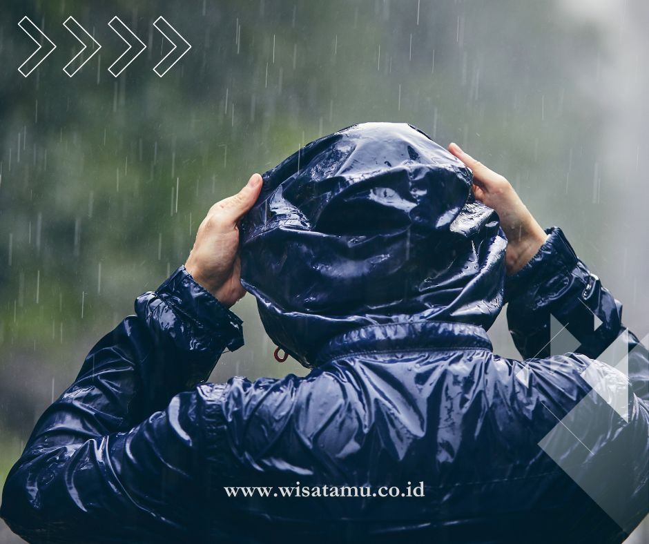 7 Tips Liburan Ketika Musim Hujan