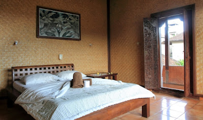 Bella House
