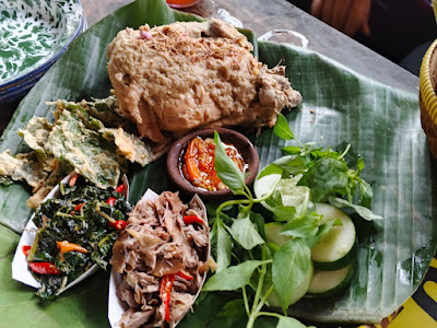 Kandang Ingkung Resto & Kopi