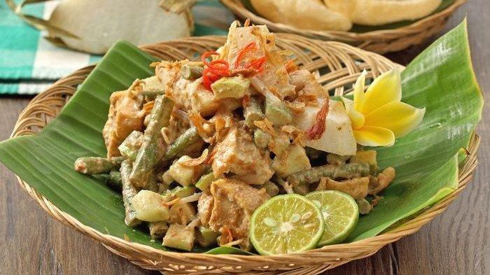 tipat cantok